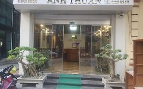 Anh Thuan 1 Cat Ba Island