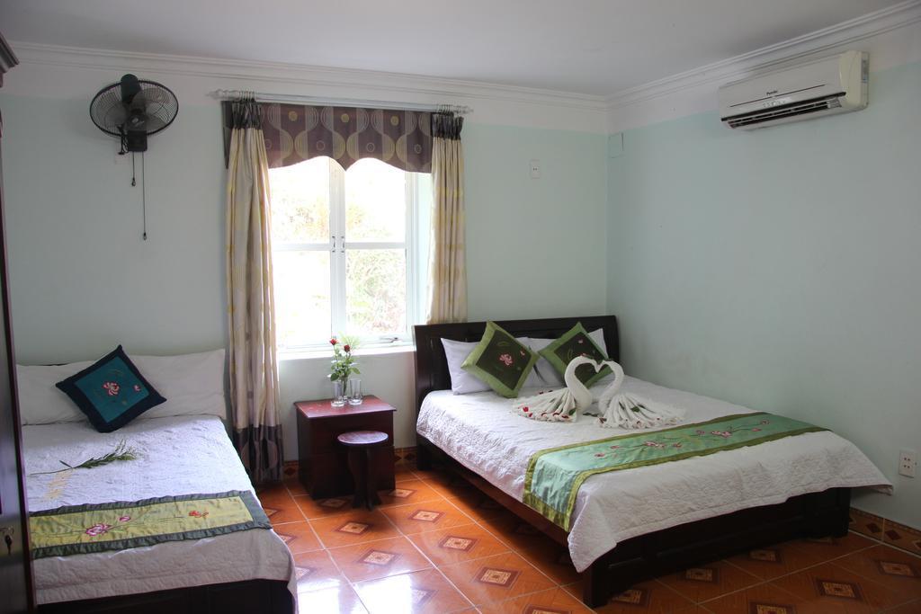 Anh Thuan Hotel 1 Cat Ba Island Ngoại thất bức ảnh
