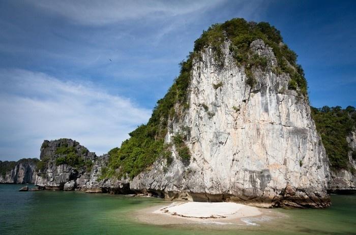 Anh Thuan Hotel 1 Cat Ba Island Ngoại thất bức ảnh